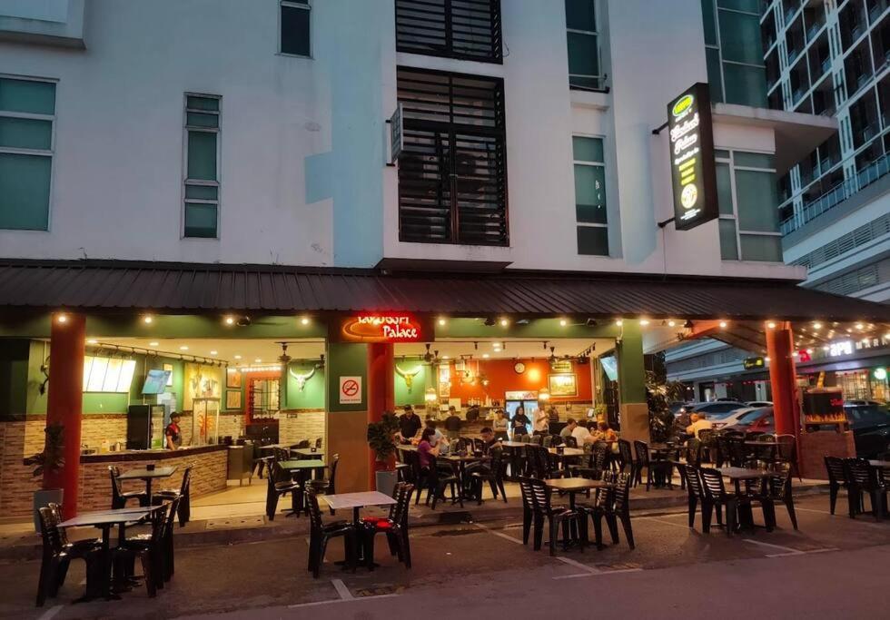 Gala Place Gala Apartemen *